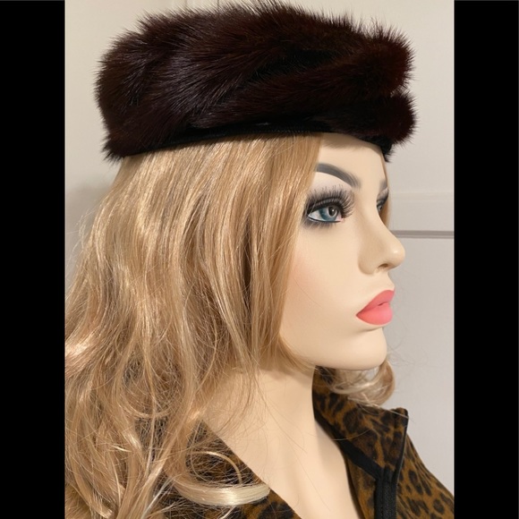 Vintage Mink Hat - Picture 9 of 15